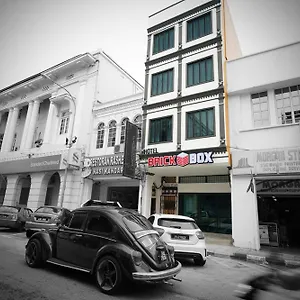 3* Hotel Brick Box @ Oldtown
